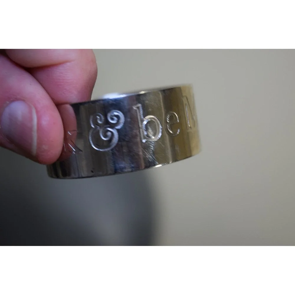 7 Metal Christmas Napkin Rings EAT, DRINK & BE MERRY Holiday Tablewear Festive